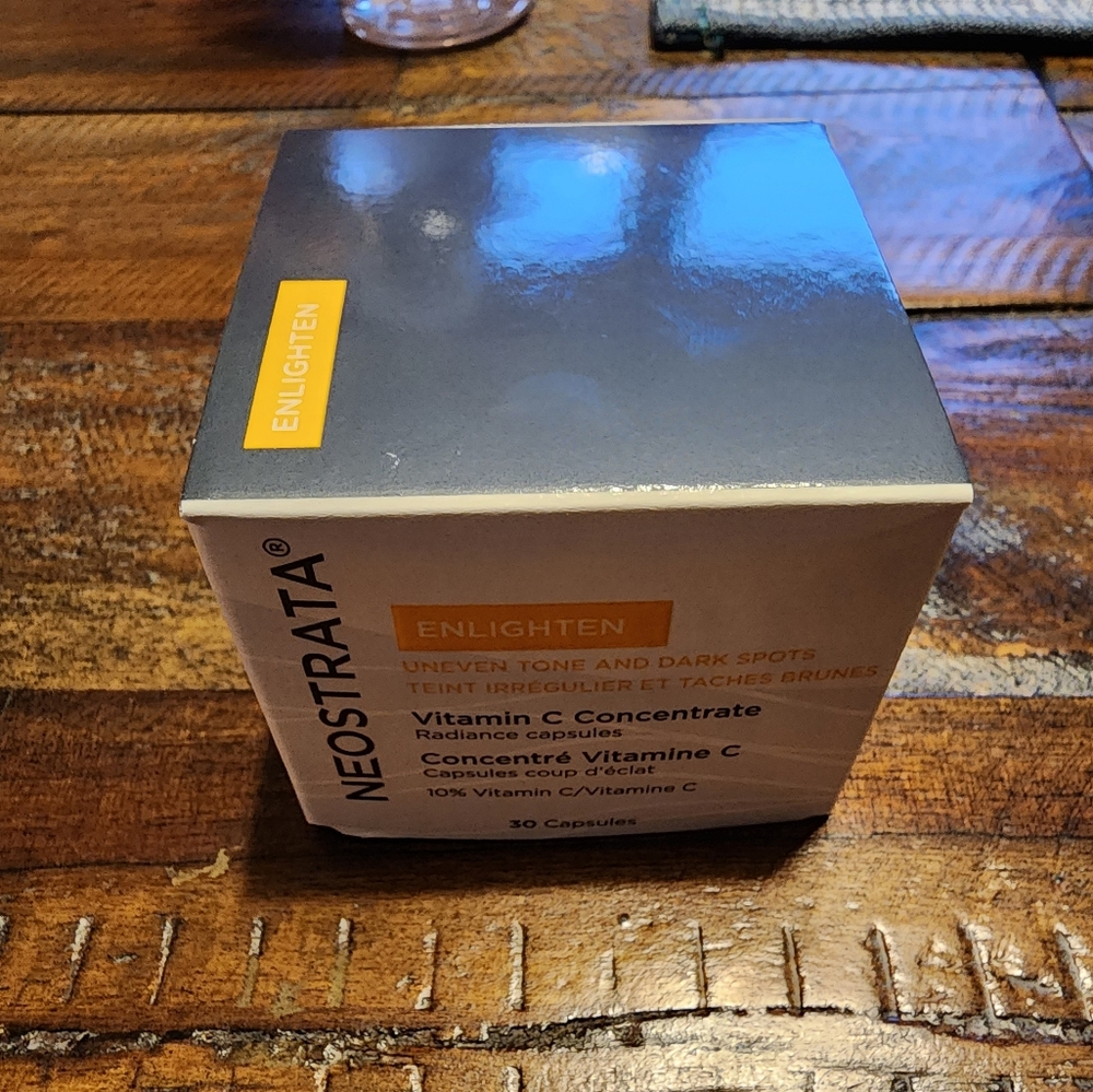 NEOSTRATA ENLIGHTEN 10% Vitamin C Concentrate Radiance Capsules 30 Ct NIB *READ
